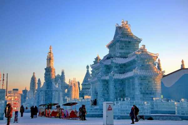 哈尔滨冰雕节旅游攻略，哈尔滨冰雪大世界旅游指南